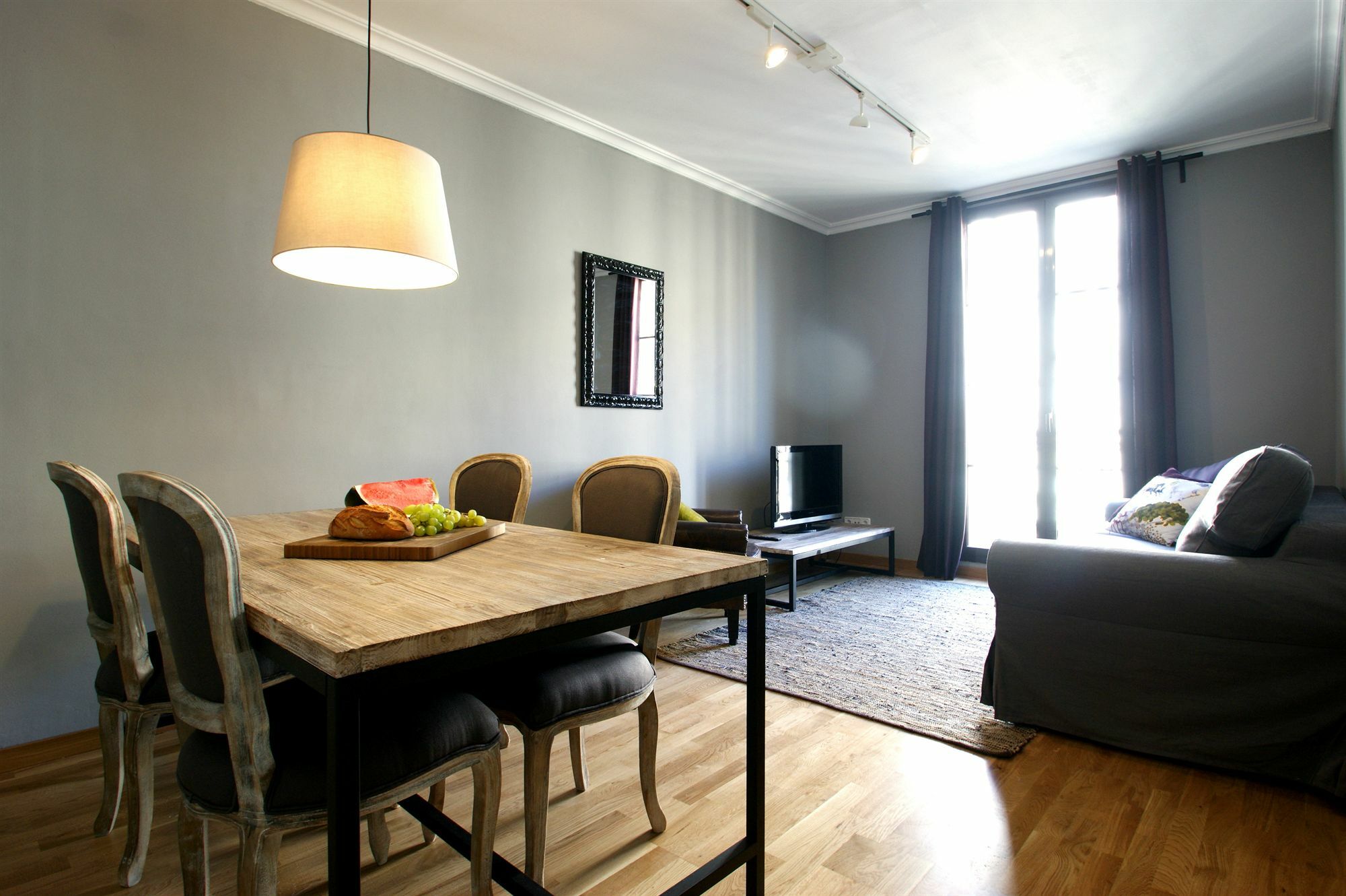 Short Stay Group Paseo De Gracia Serviced Apartments Βαρκελώνη Εξωτερικό φωτογραφία