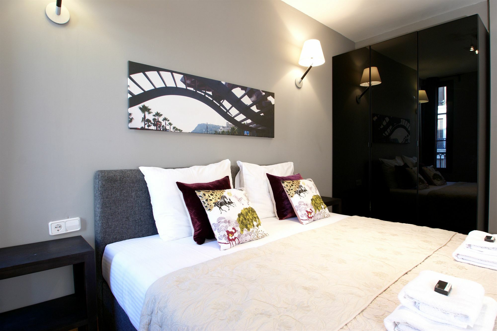 Short Stay Group Paseo De Gracia Serviced Apartments Βαρκελώνη Εξωτερικό φωτογραφία